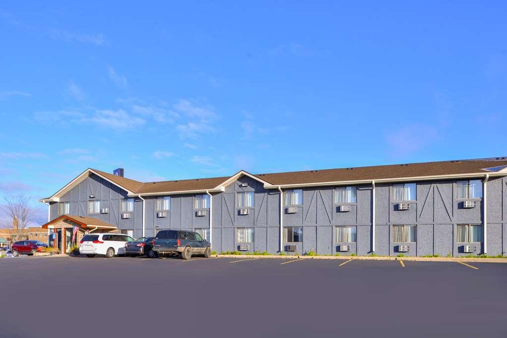 Americas Best Value Inn & Suites Detroit Lakes Kültér fotó