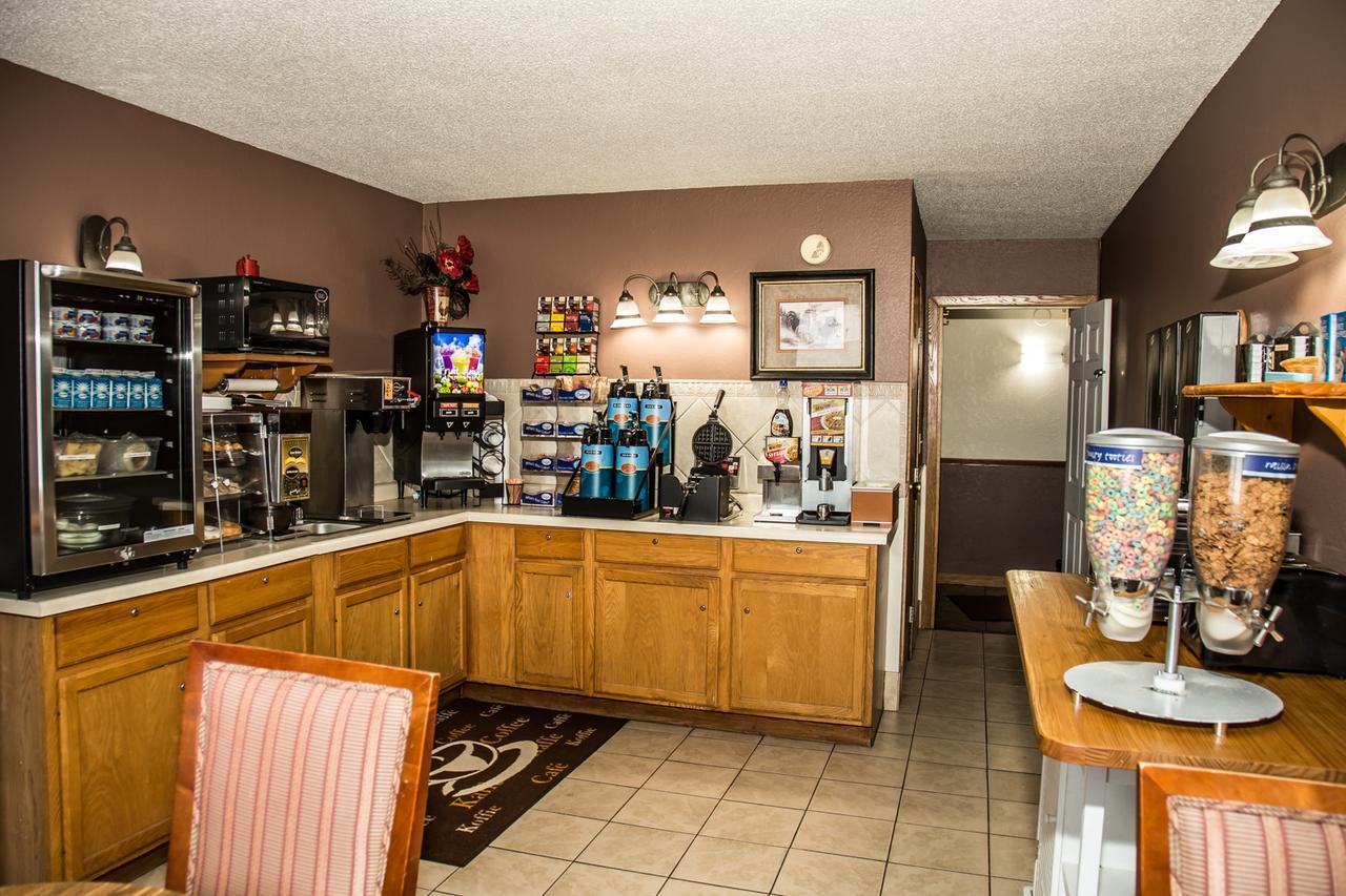 Americas Best Value Inn & Suites Detroit Lakes Kültér fotó