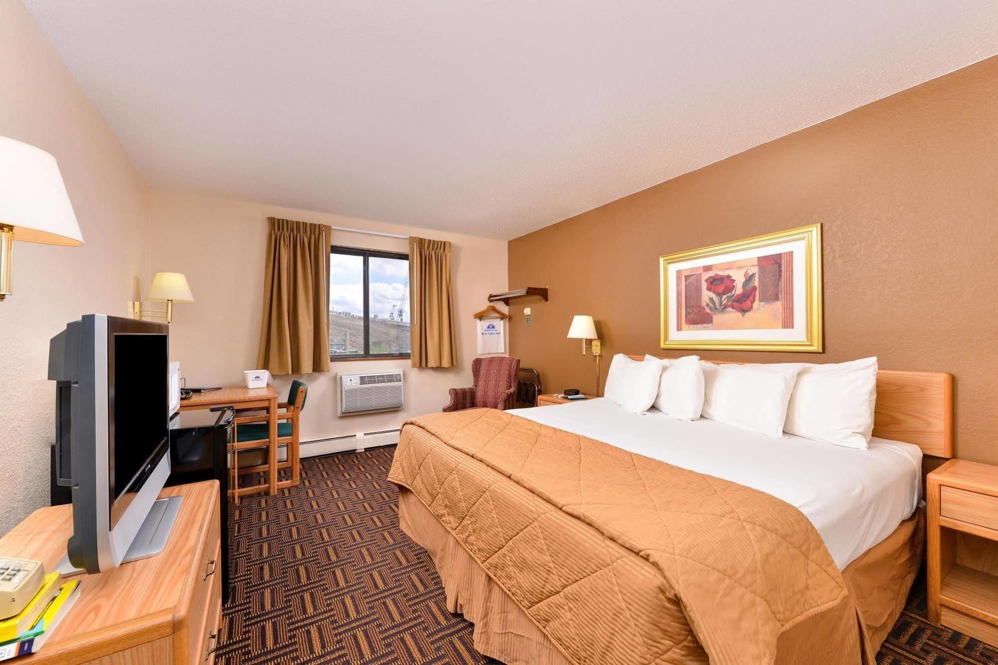 Americas Best Value Inn & Suites Detroit Lakes Kültér fotó